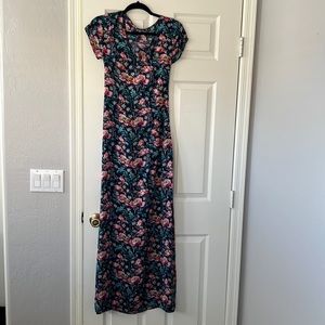 TOBI MAXI BACKLESS DRESS